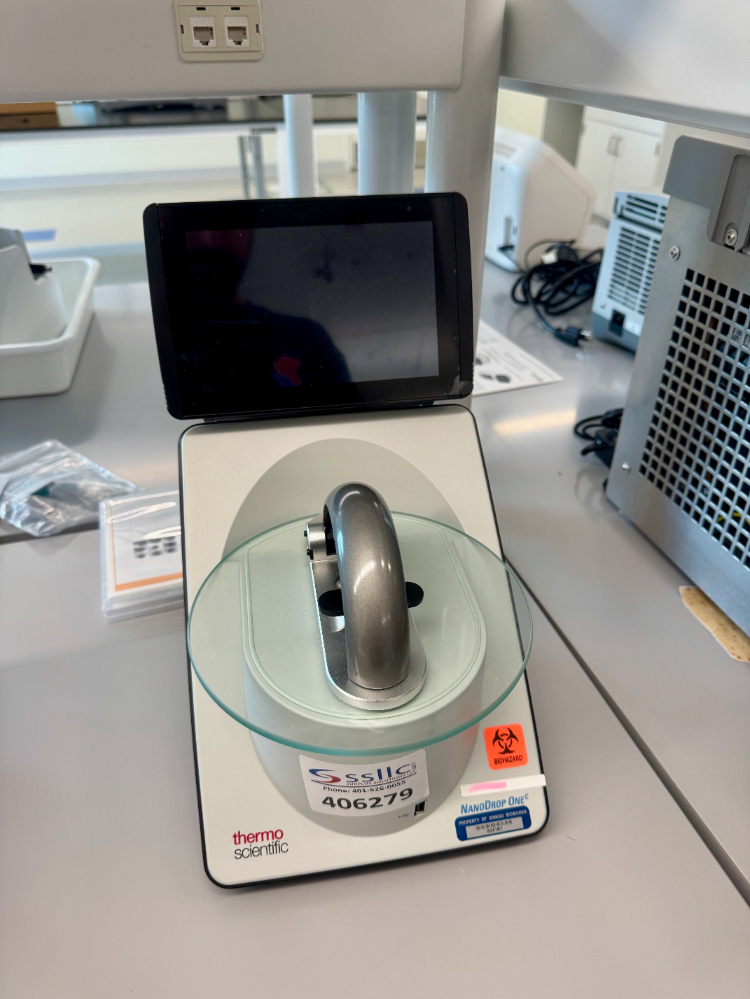 Image of Thermo NanoDrop OneC UV/VIS Spectrophotometer